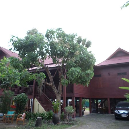 Baanwealaa Guesthouse (Adults Only) Τσιάνγκ Μάι Εξωτερικό φωτογραφία