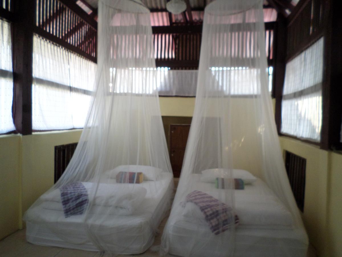 Baanwealaa Guesthouse (Adults Only) Τσιάνγκ Μάι Εξωτερικό φωτογραφία